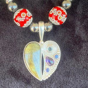 Gorgeous Sajen Multi-Gemstone Heart Pendant on Beautiful Crystal and Met…